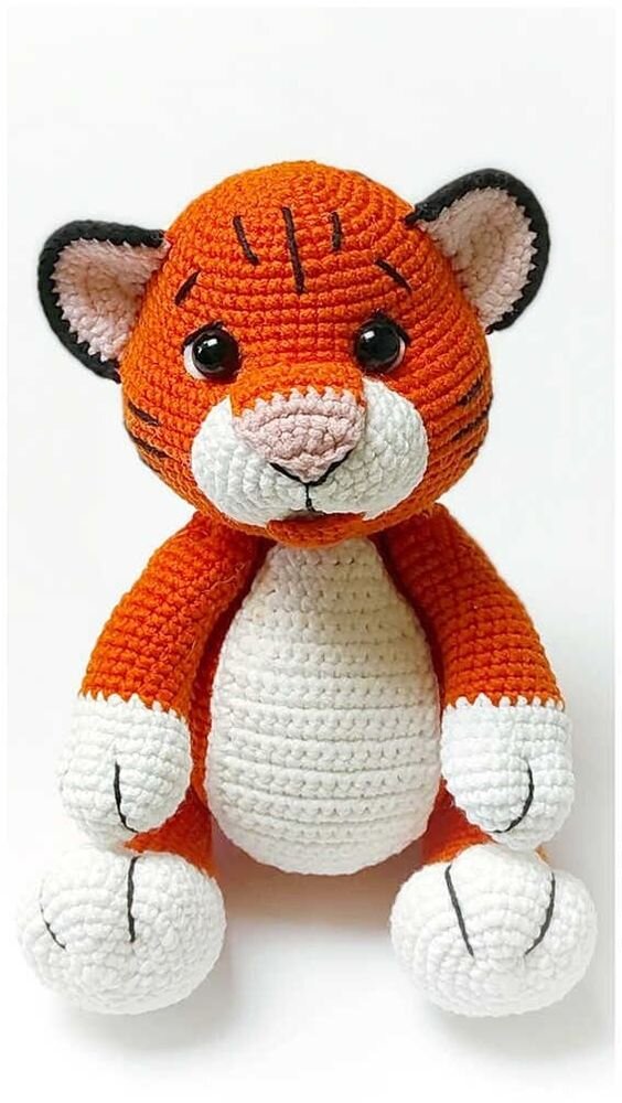 Crochet Tiger With Heart Free Pattern Amigurumi 1