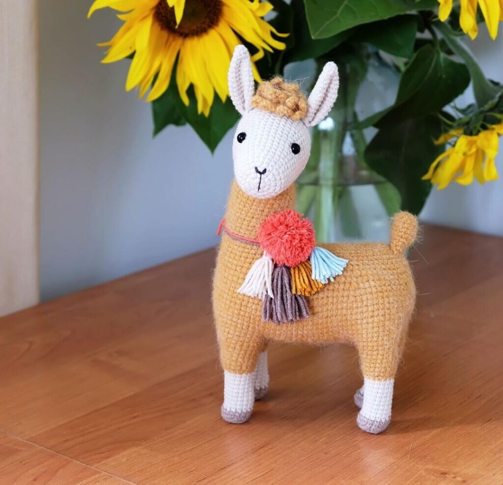 Cute Alpaca Amigurumi Free Pattern 13