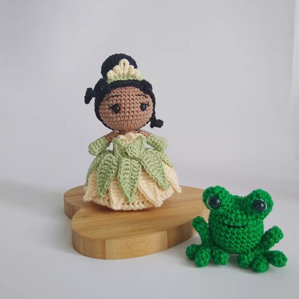 Doll Princess Amigurumi Free Pattern 13