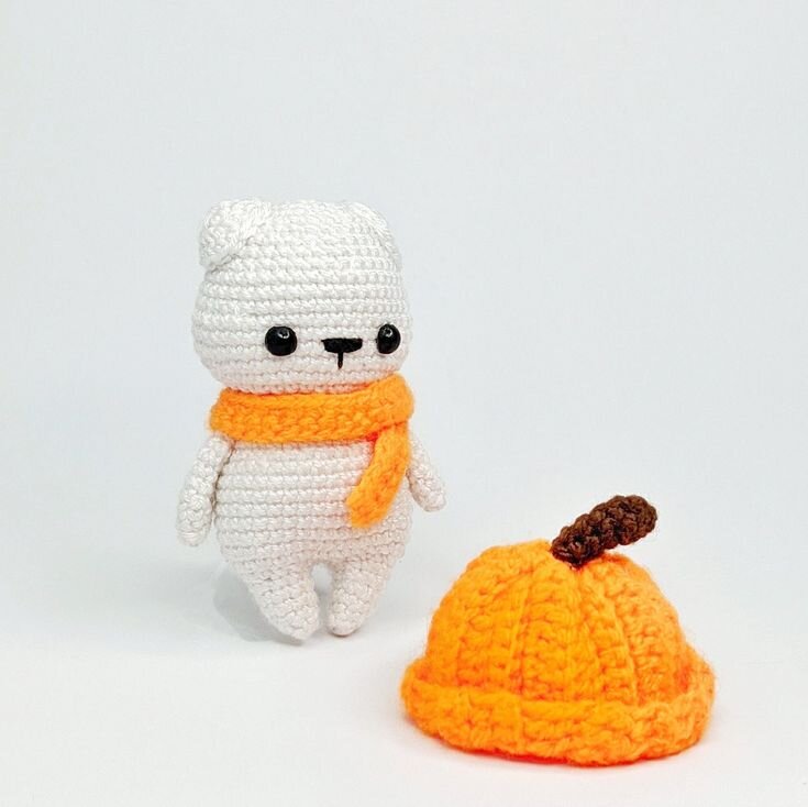 Free Pattern Pumpkin Bear Amigurumi 2