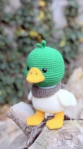 Green Duck Knitting Toy Free Pattern 1