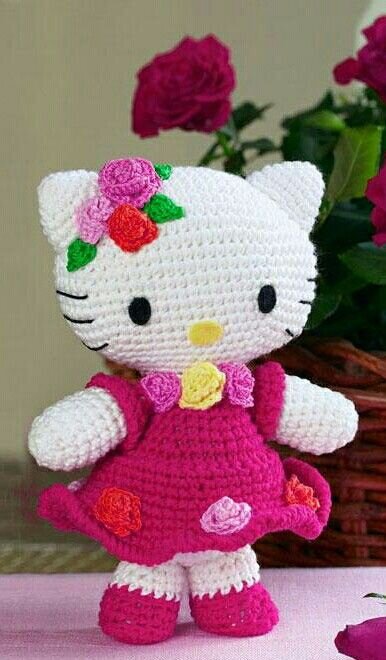 Hello Kitty Amigurumi Free Pattern 2