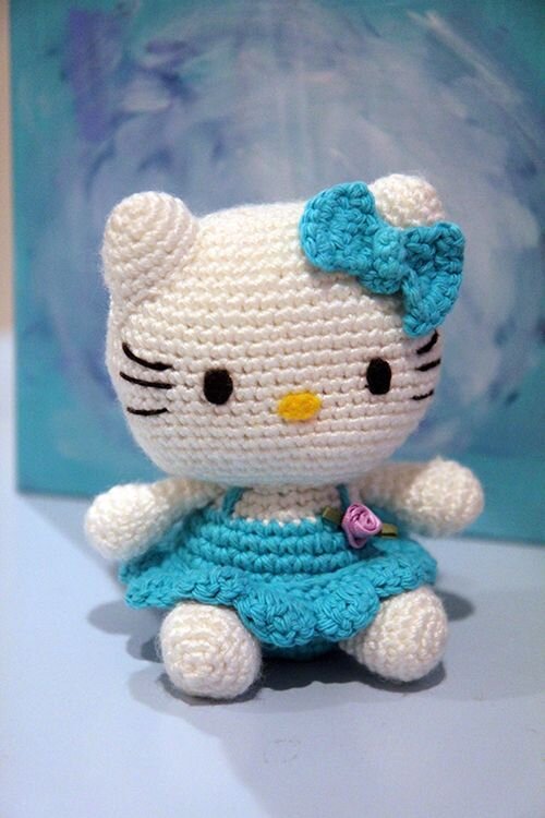 Hello Kitty Amigurumi Free Pattern 5