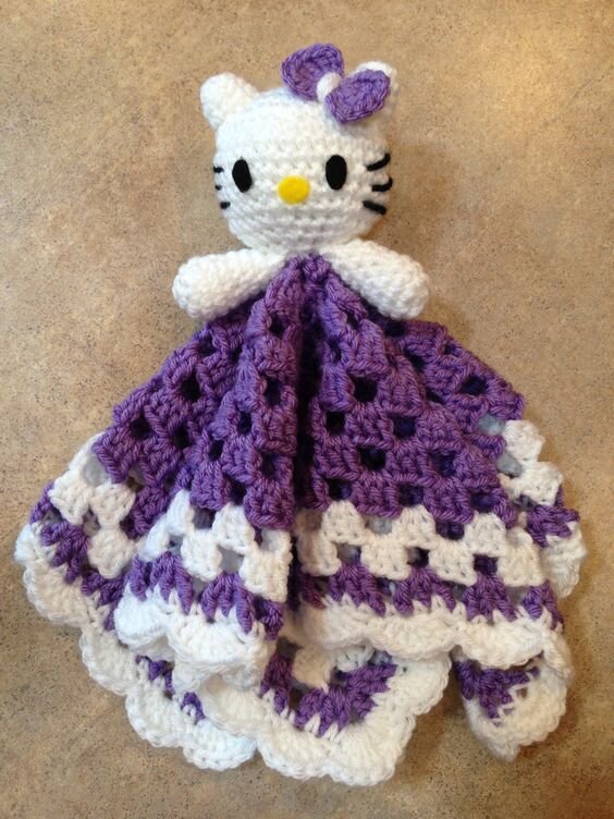 Hello Kitty Amigurumi Free Pattern 6