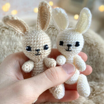 Keychain Bunny Amigurumi Free Pattern