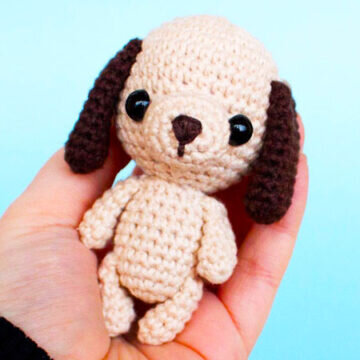 Keychain Dog Amigurumi Free Pattern