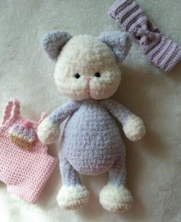 Knitten Plush Amigurumi Free Pattern 4