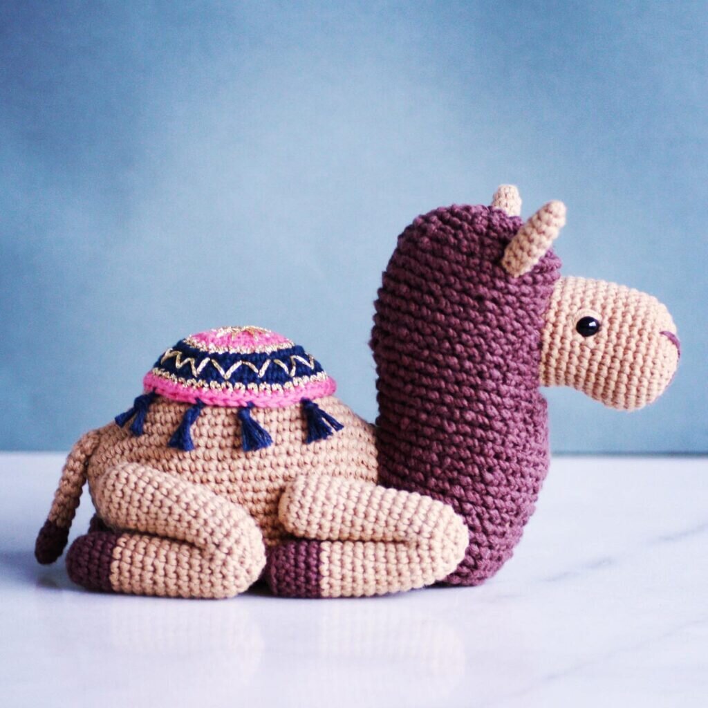 Knitting Amigurumi Camel Free Pattern 1