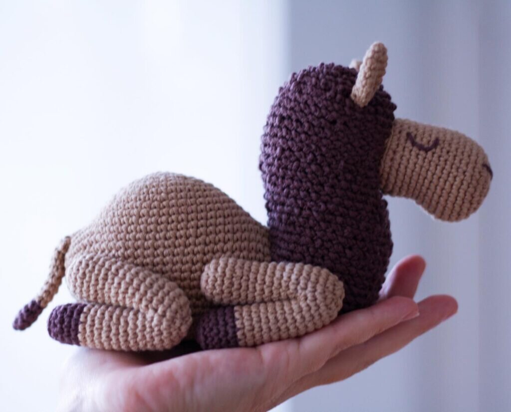 Knitting Amigurumi Camel Free Pattern 2