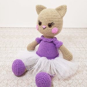 Knitting Amigurumi Cat Ballerina Free Pattern 6