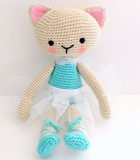 Knitting Amigurumi Cat Ballerina Free Pattern 7