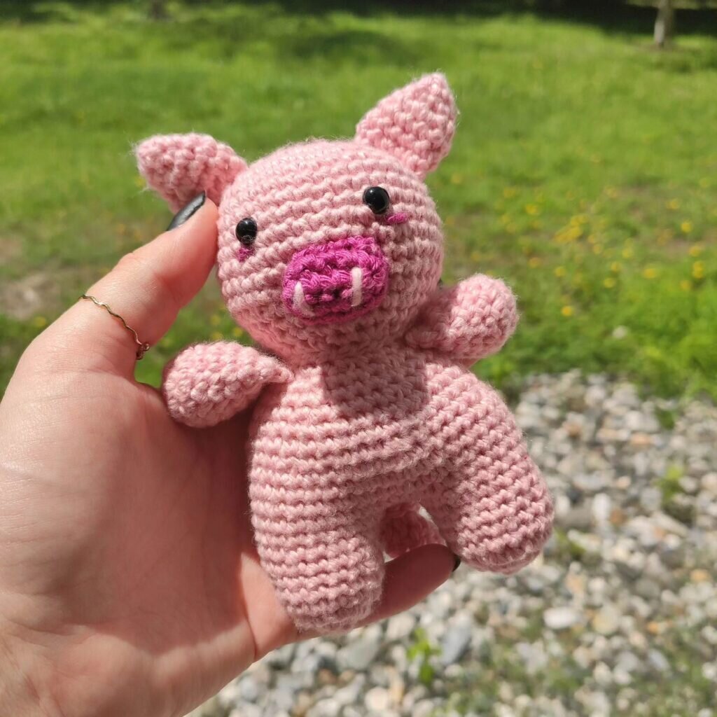 Knitting Amigurumi Piggy Free Pattern 4