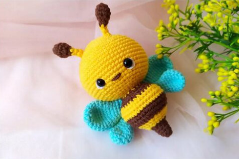 Knitting Amigurumi Spring Bee Free Pattern 10