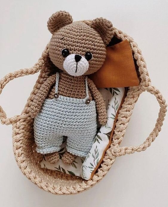 Knitting Bear Amigurumi Free Pattern 1