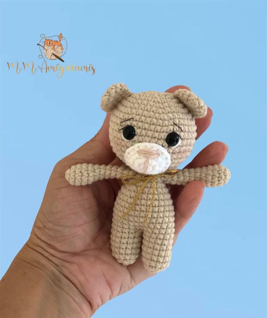 Knitting Mini Toy Bears Amigurumi Pattern 4