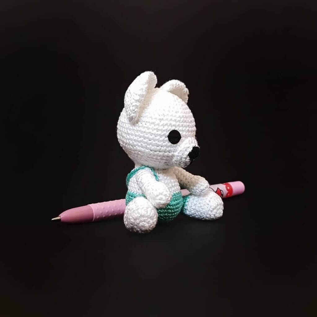 Knitting Mini Toy Bears Amigurumi Pattern 8