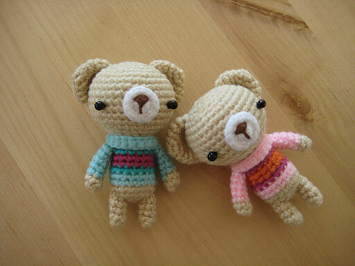 Knitting Mini Toy Bears Amigurumi Pattern