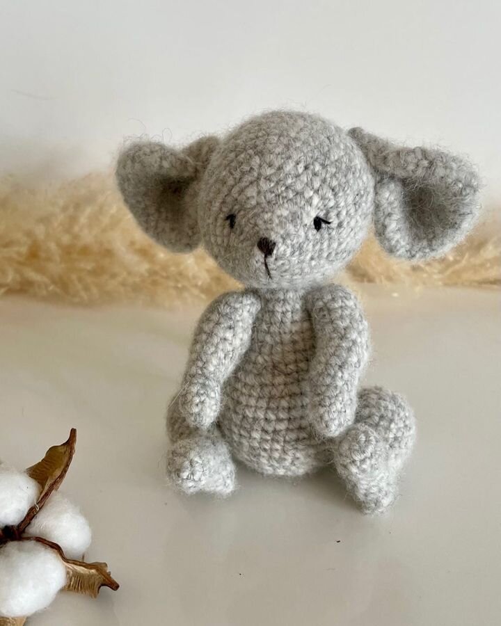 Knitting Mouse Amigurumi Free Pattern 2