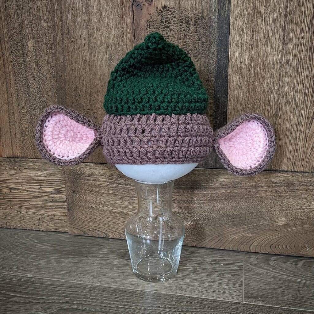 Knitting Mouse Hat Free Pattern 6