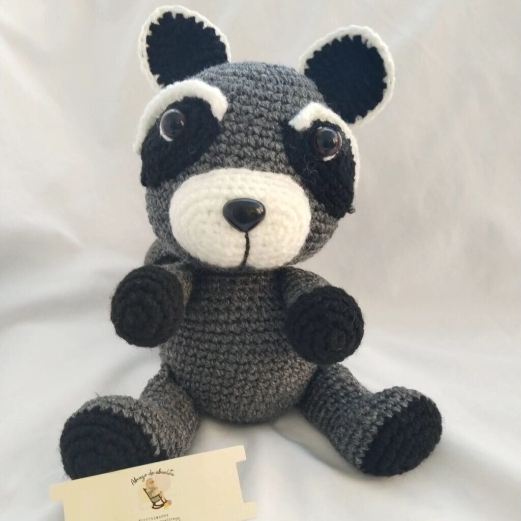 Knitting Raccoon Amigurumi Free Pattern 7