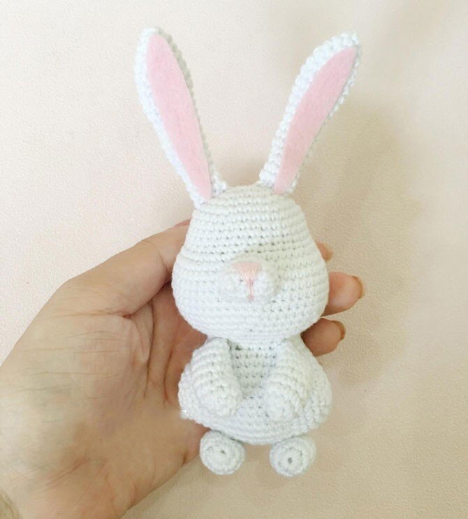 Knitting Snowball Rabbit Amigurumi Pattern 4