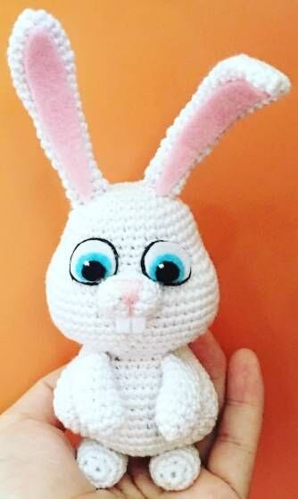 Knitting Snowball Rabbit Amigurumi Pattern