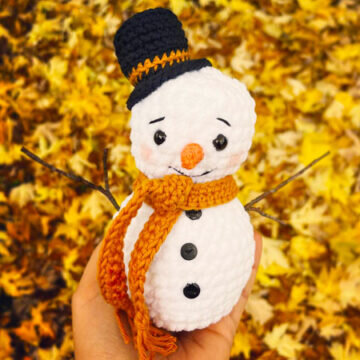 Knitting Snowman Amigurumi Free Pattern