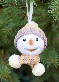 Knitting Snowman With a Hook Free Pattern 1