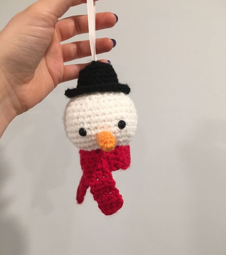 Knitting Snowman With a Hook Free Pattern 5