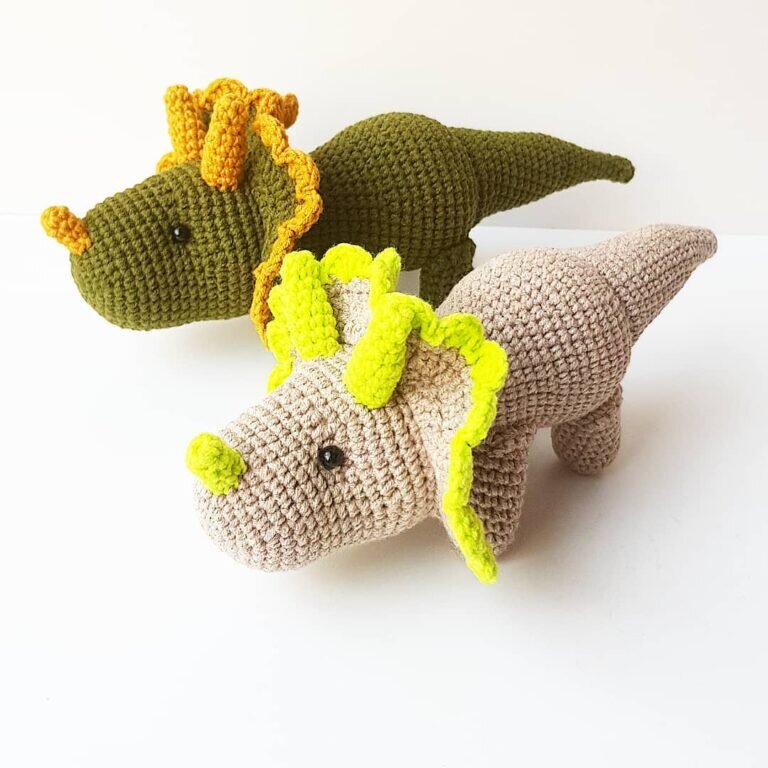 Knitting Toy Amigurumi Dinosaur Free Pattern 1