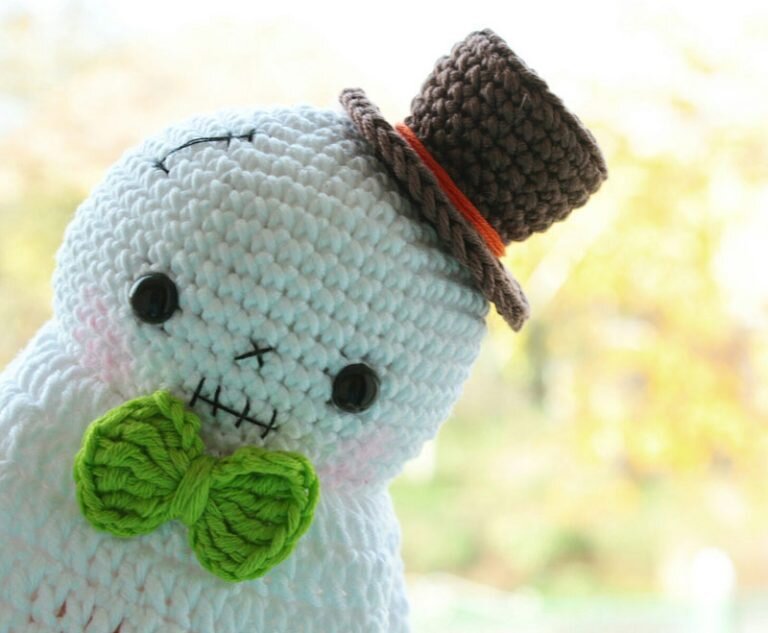 Knitting Toy Amigurumi Ghost Free Pattern 9