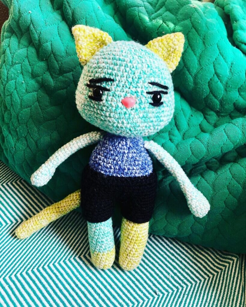 Knitting Toy Cat Amigurumi Pattern 3