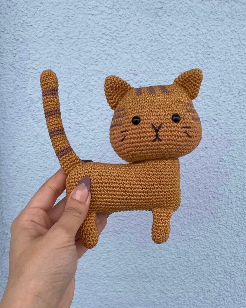 Knitting Toy Cat Amigurumi Pattern 4