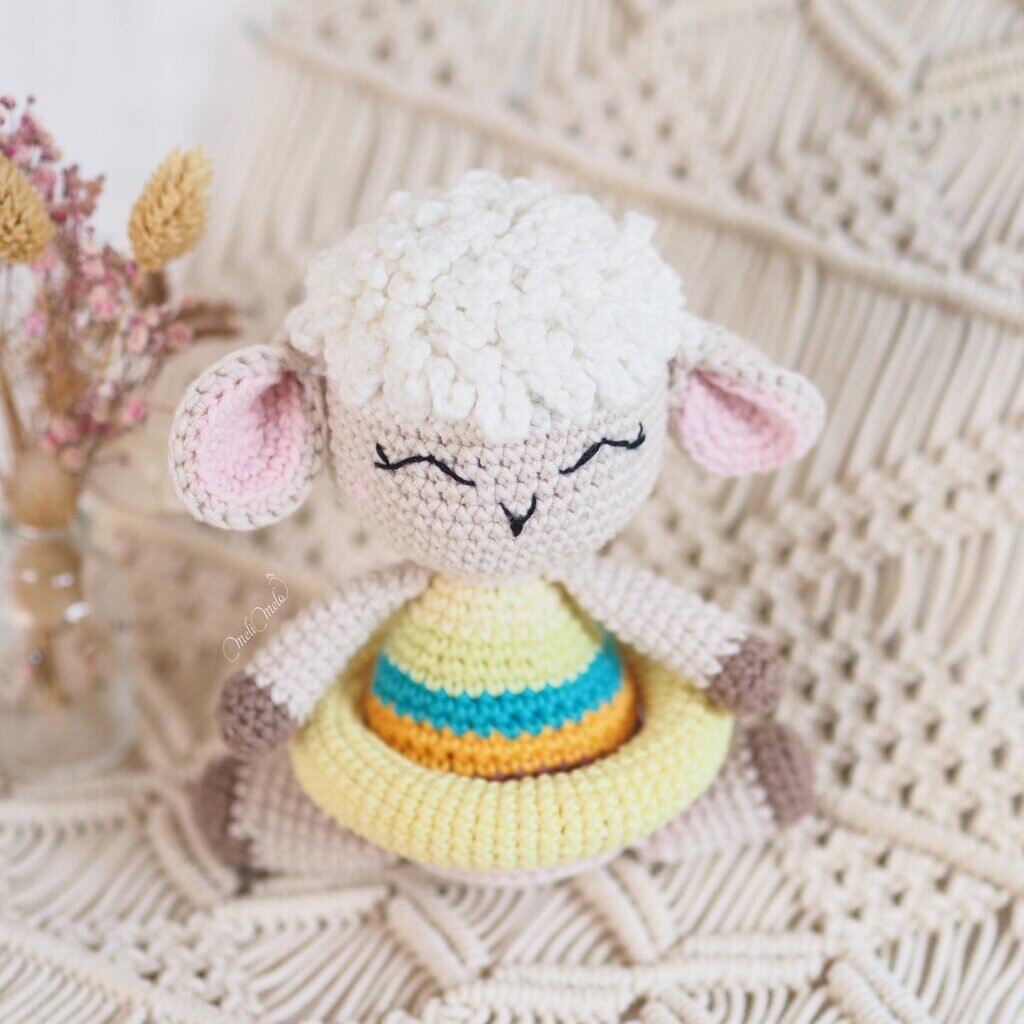 Knitting Toy Sheep Amigurumi Pattern 9