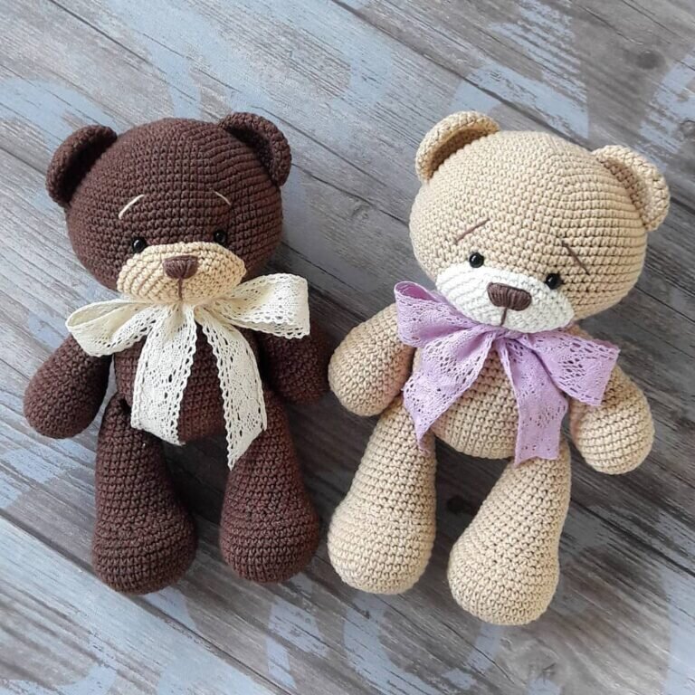 Making a Knitted Teddy Bear 1