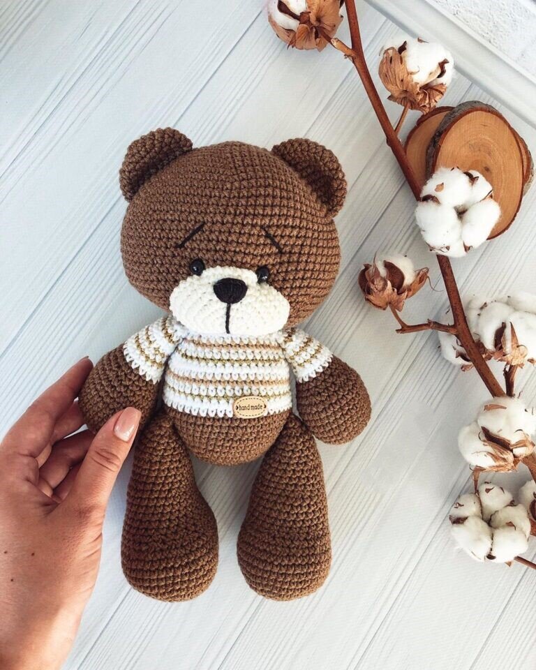 Making a Knitted Teddy Bear 3