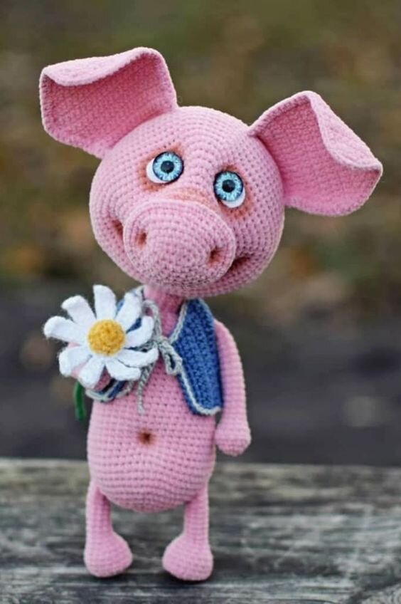 Making Knitted Amigurumi Pig 5