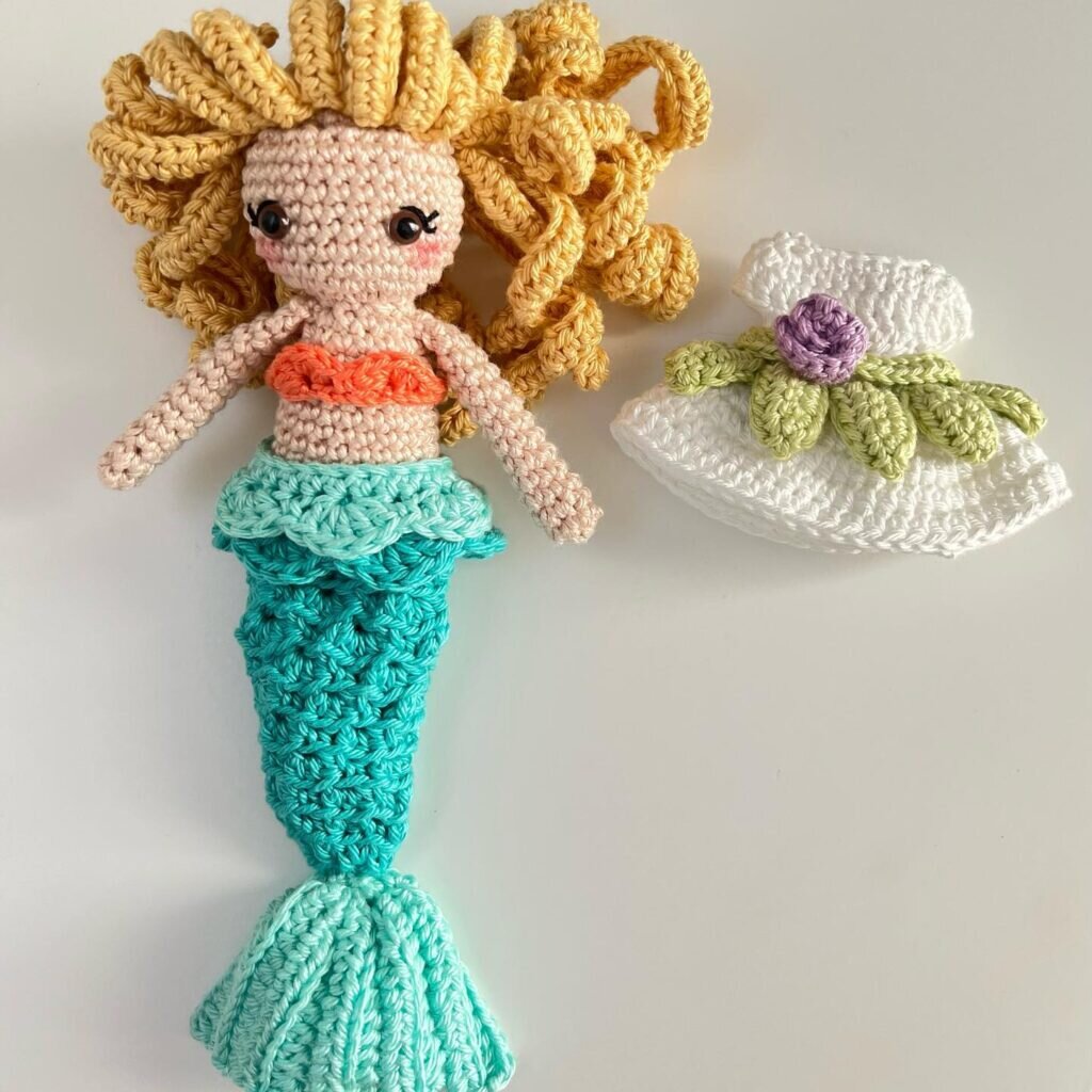 Mermaid Doll Amigurumi Free Pattern 4