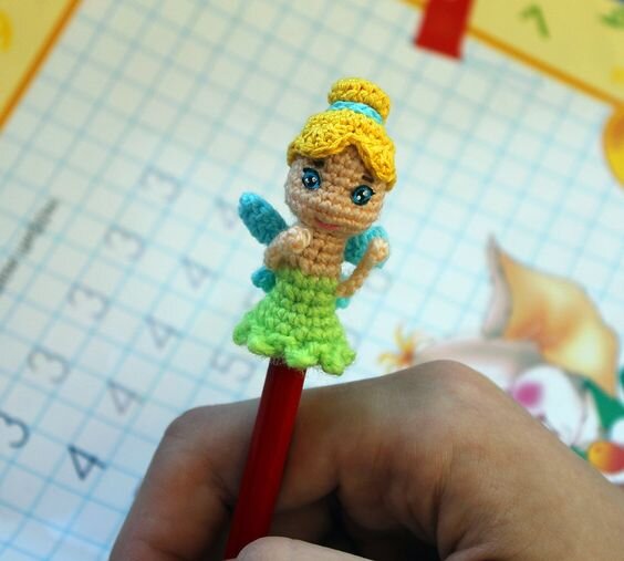 Pencil Shaped Knitted Amigurumi Doll Pattern 5