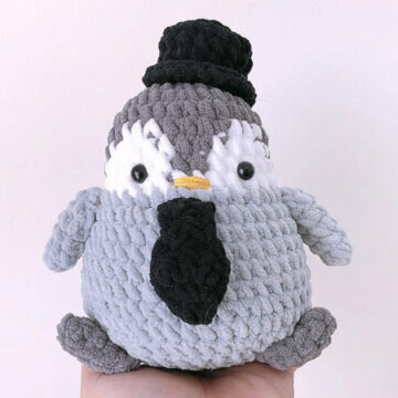 Plush Penguin Amigurumi Free Pattern