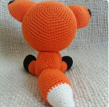 Small Toy Fox Amigurumi Free Pattern 3