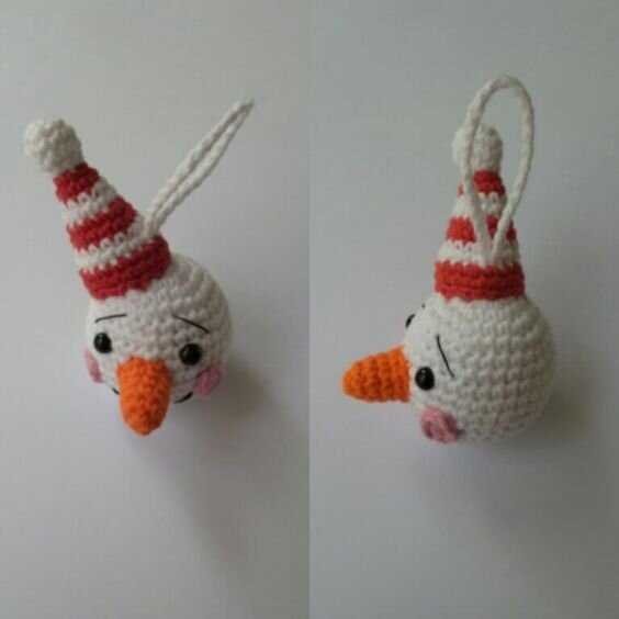 Snowman Keychain Amigurumi Free Pattern 3