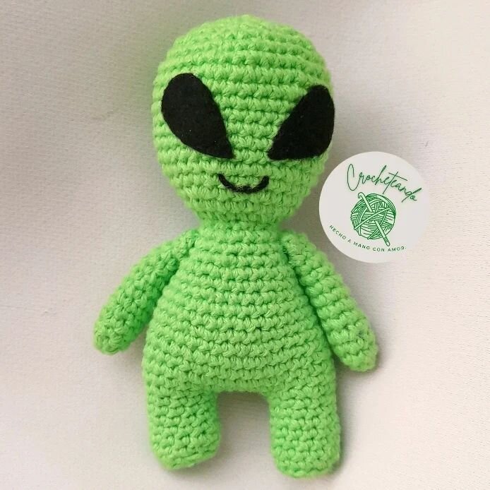 Toy Amigurumi Alien Free Pattern 7