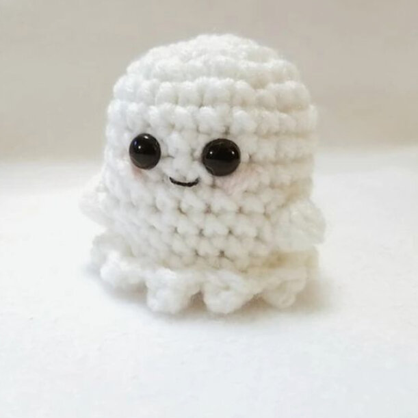 Toy Amigurumi Hallloween Ghost Free Pattern 11