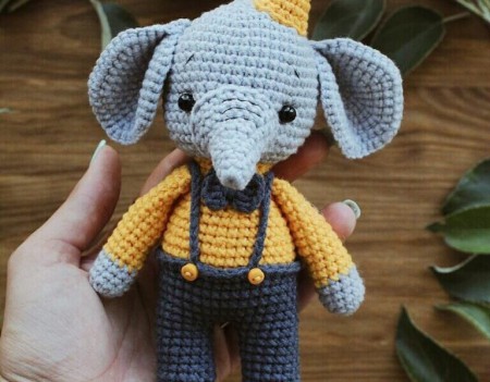 Toy Elephant Amigurumi Free Pattern