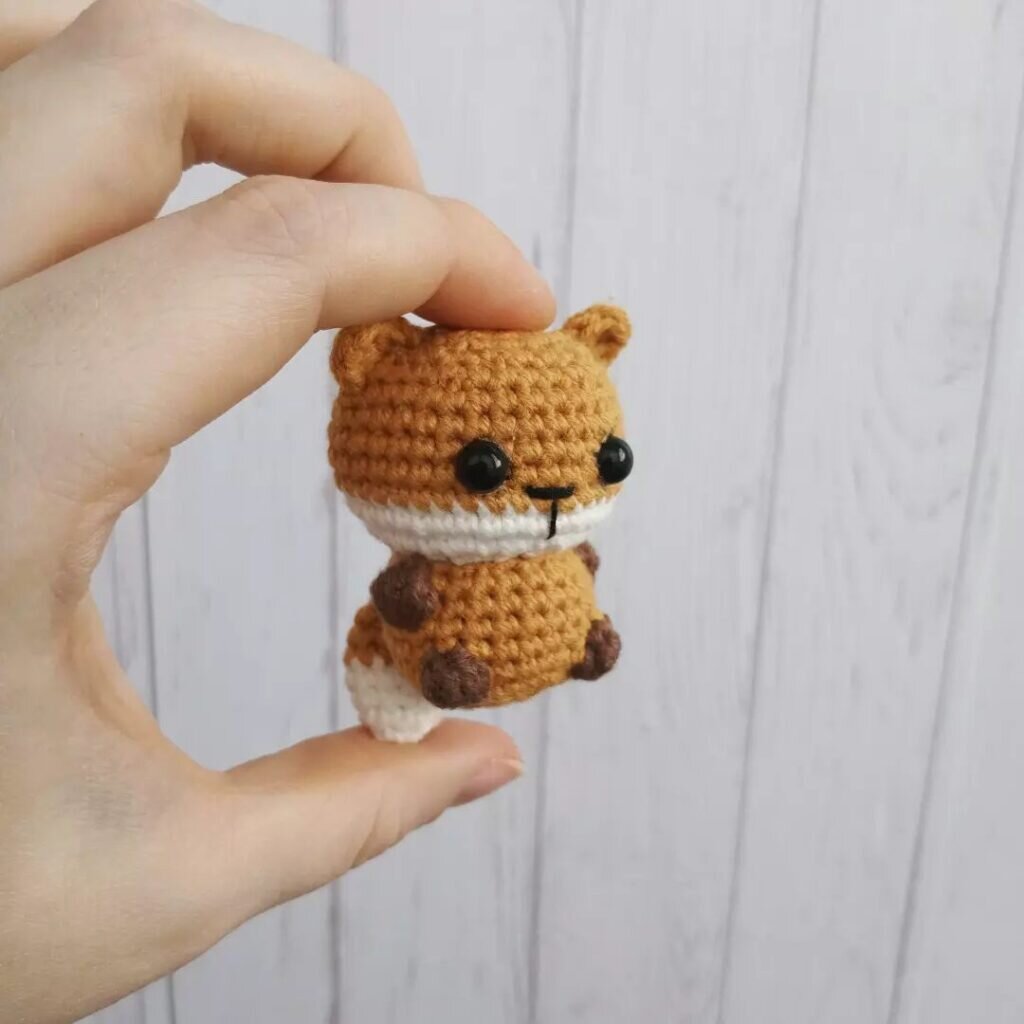 Toy Fox Amigurumi Free Pattern 1