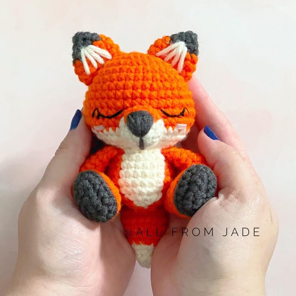 Toy Fox Amigurumi Free Pattern 9