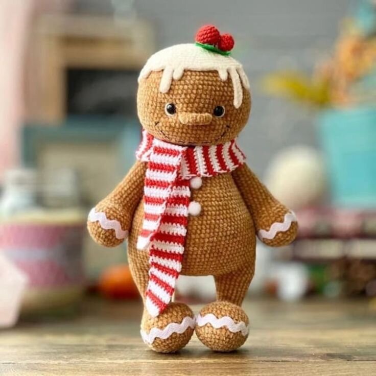 Toy Gingerbread man Amigurumi Free Pattern 1