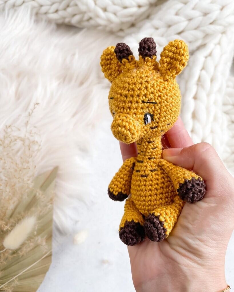 Toy Giraffe Amigurumi Free Pattern 2