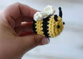 Toy Little Bee Amigurumi Free Pattern 3